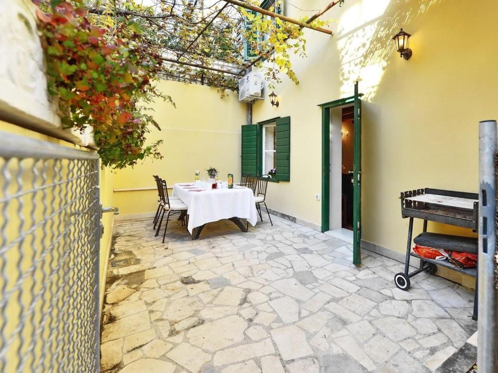 Villa Omiš Extérieur photo