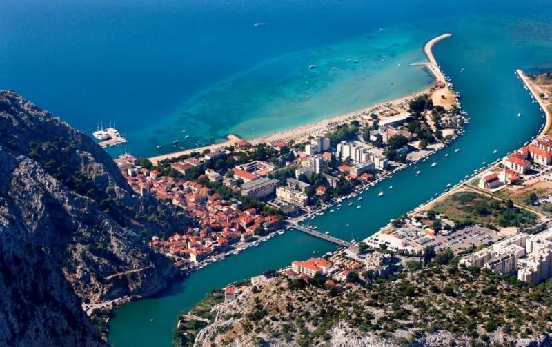 Villa Omiš Extérieur photo