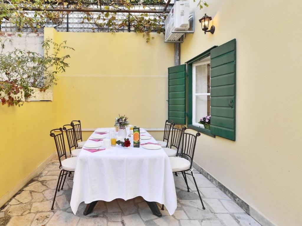 Villa Omiš Extérieur photo